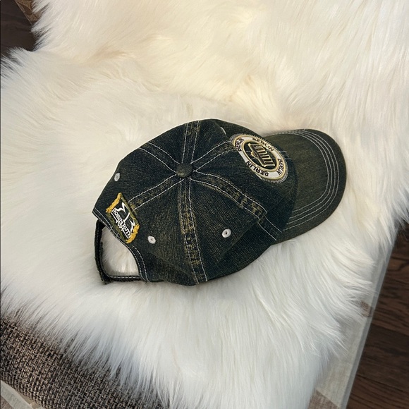 Robin Ruth Black Berlin Cap - Picture 2 of 4